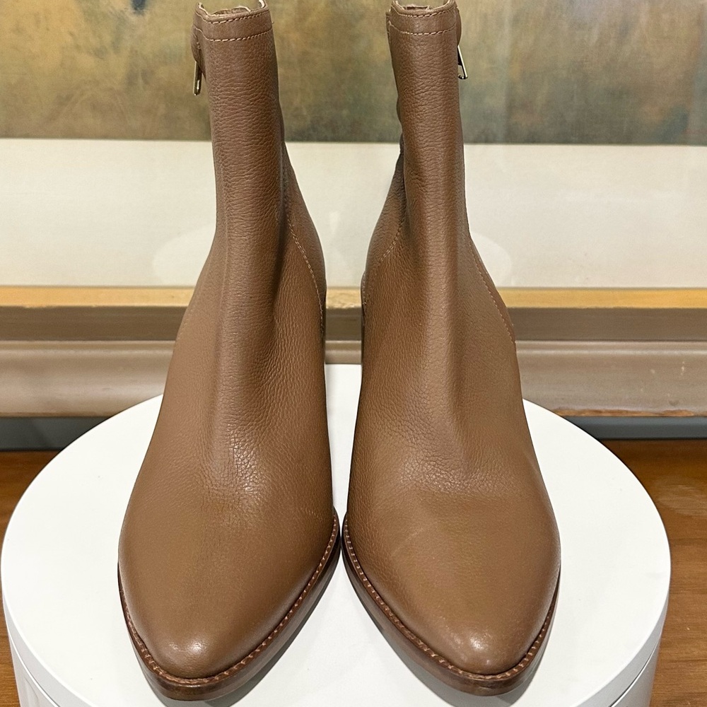 🌸SEYCHELLES🌸 Desirable Fashion Leather Heeled Ankle Boots Size: 7 - Picture 6 of 13